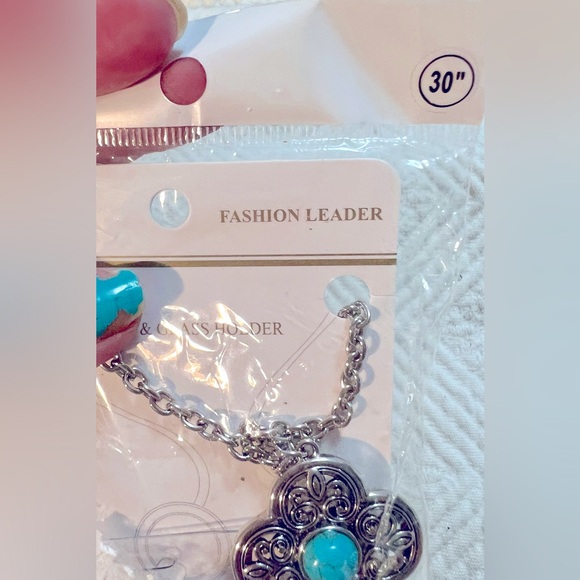 ID Tag Glasses Holder NWT Silver Tone Mosaic Turquoise 30” Chain Boho - Picture 8 of 10